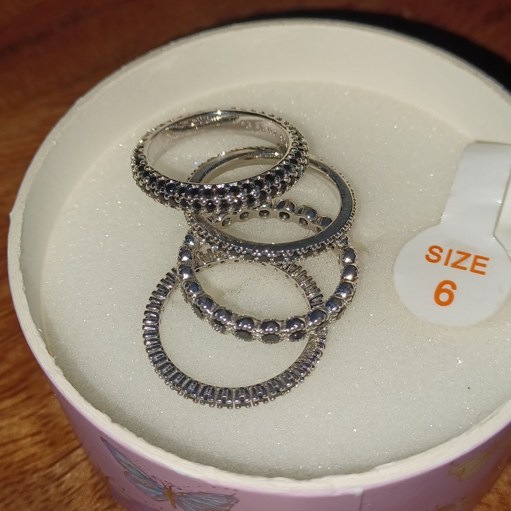 Dreaming of Paris Rings